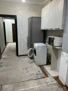 2-комнатная квартира в Олмозорском районе, 56 кв.м, 1 этаж