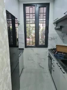 2-комнатная квартира в Яккасарайском районе, 63 м², 1/4 этаж, с ремонтом и мебелью