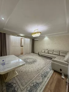 2-комнатная квартира в Яшнабадском районе, Паркентский базар