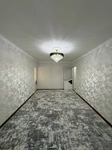 2-комнатный дом на 2-м этаже в 5-этажном доме
