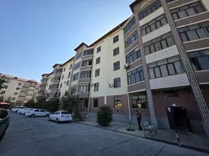 3-комнатная квартира, 100 кв.м, Узбекистанский проспект
