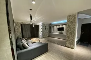 3-комнатная квартира, 100 м², 3/4 этаж