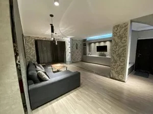 3-комнатная квартира, 100 м², ориентир кинотеатр Казахстан