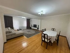 3-комнатная квартира, 129 кв.м, ул. Кунаева