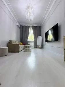 3-комнатная квартира, 74 м², 4/4 этаж, Яккасарайский район