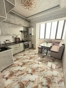 3-комнатная квартира, 75 м2, 4 этаж, район Найман
