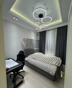 3-комнатная квартира, 80 м², 1/9 этаж, Паркентский рынок