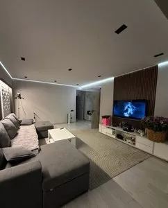 3-комнатная квартира, 80 м², 3/4 этаж, Ц-1