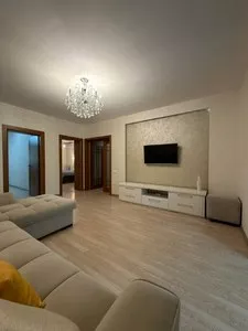 3-комнатная квартира, 80 м2, Ц-7, ул. Чимкентская