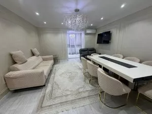 3-комнатная квартира, 83 кв.м, 1 этаж, Мирабадский район