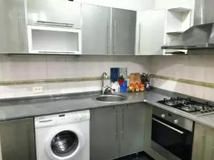 3-комнатная квартира, 85 м², 3 этаж, метро Ойбек