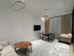 3-комнатная квартира на Мирабад Авеню, 90 м2