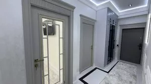 3-комнатная квартира на Октябрьской улице, 68 м², 7/12 эт.