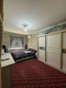 3-комнатная квартира на первом этаже, 70 м², Шайхантохурский район