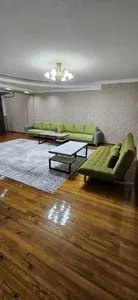 3-комнатная квартира на Сайрам, 125 м2