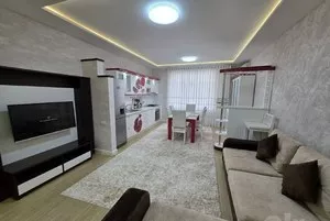 3-комнатная квартира на улице Айбека, 110 м2