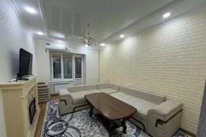 3-комнатная квартира на улице Мукими, 80 м2