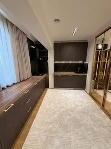3-комнатная квартира, переделанная в 4-комнатную, 78 м², Мирабадский район