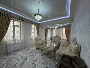 3-комнатная квартира в 10-этажном доме, 100 м2