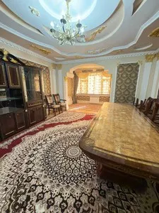3-комнатная квартира в 6-этажном доме, 118 м2