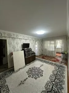 3-комнатная квартира в Алмазарском районе, Кара-Камыш 1/2