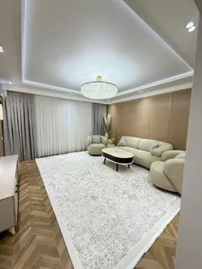 3-комнатная квартира в Алмазарском районе, Себзор