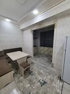 3-комнатная квартира в аренду, 5 этаж, ул. Навои