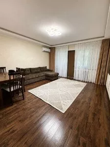 3-комнатная квартира в аренду, метро Ойбек