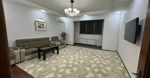 3-комнатная квартира в аренду на Новомосковской, 75 м²