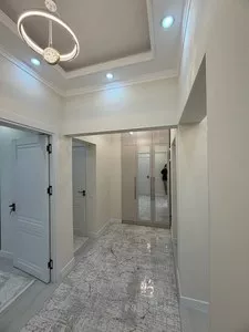 3-комнатная квартира в аренду, район Жангох