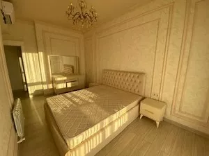 3-комнатная квартира в ЖК Akay City, 76 м2