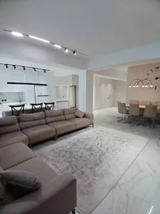 3-комнатная квартира в ЖК Bobur Elite, 130 м2