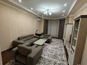 3-комнатная квартира в ЖК Дрим Хаус, 100 м2