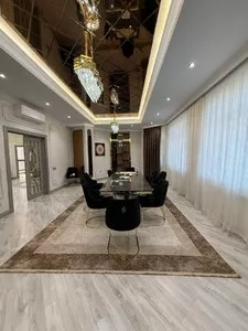 3-комнатная квартира в ЖК Glinka Premium, 200 м2