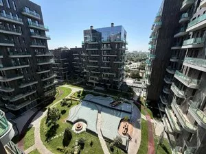 3-комнатная квартира в ЖК Parkwood, 83 м2