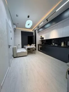 3-комнатная квартира в ЖК Саламатина, 80 м²