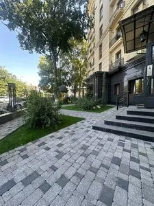 3-комнатная квартира в ЖК Сайрам, 86 м²