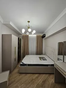 3-комнатная квартира в ЖК Silk Road, 70 кв.м