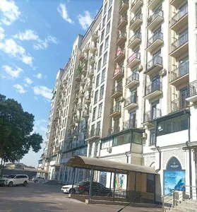 3-комнатная квартира в ЖК Узбегим, ул. Бабура