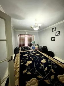 3-комнатная квартира в кирпичном доме, Лахути
