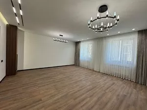 3-комнатная квартира в новостройке, 138 м², Мирабадский район