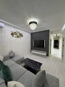 3-комнатная квартира в новостройке, 55 м2, ул. Рудаки