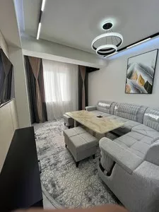 3-комнатная квартира в новостройке, 70 м2, район Вокзал