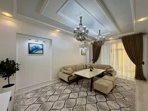 3-комнатная квартира в новостройке, 90 м², Узбекистанская