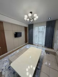 3-комнатная квартира в новостройке, 92 м2, район Вокзала