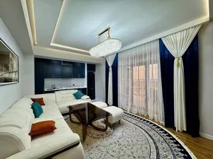 3-комнатная квартира в новостройке, 95 м2, Саттепо