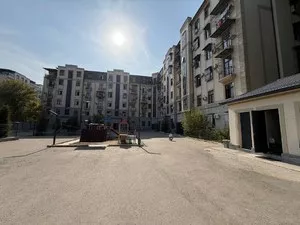 3-комнатная квартира в новостройке, Чиланзар 10-квартал