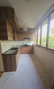 3-комнатная квартира в районе Космонавты