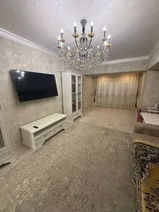 3-комнатная квартира в районе Ц-12, Лабзак