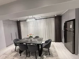 3-комнатная квартира в Ц-2, 112 кв.м
